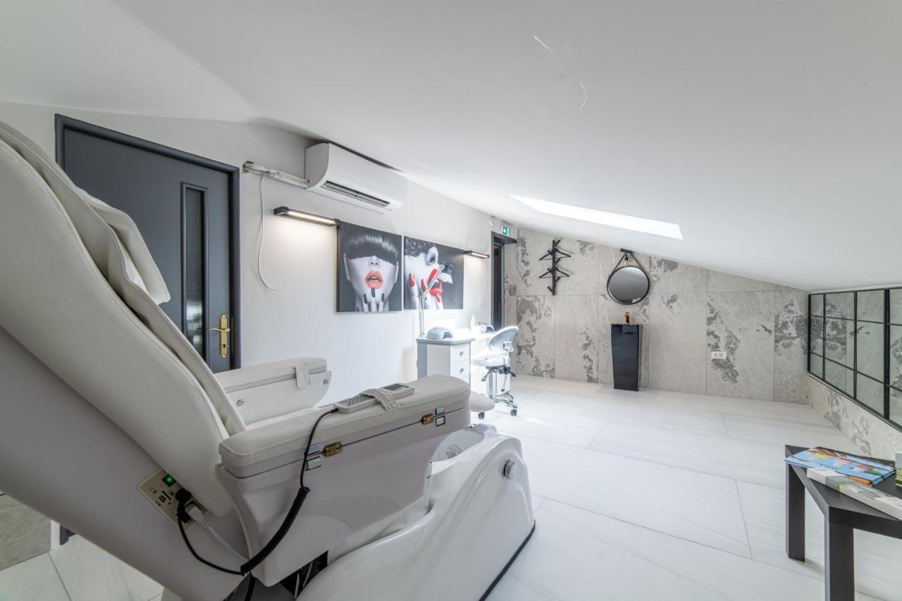 Zet Hotel Timişoara Buitenkant foto