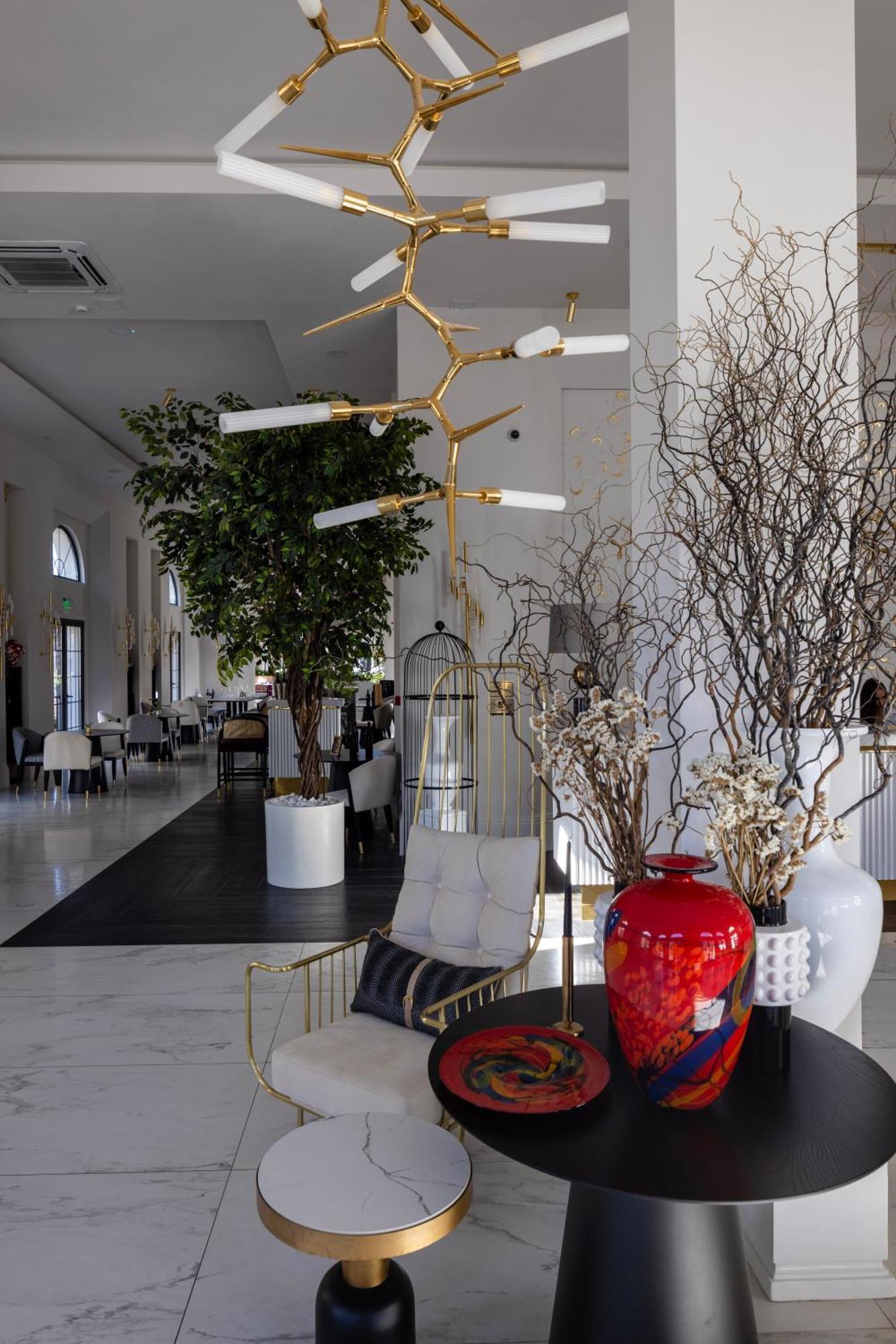 Zet Hotel Timişoara Buitenkant foto